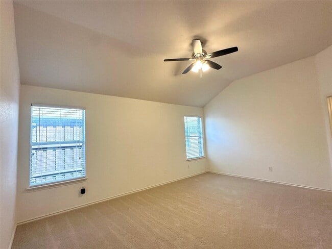 Building Photo - 1096 Wetland Dr
