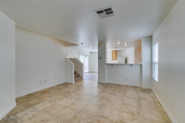 Building Photo - 8939 Spring Peeper Ave