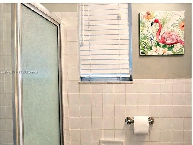 Building Photo - 375 SW 19th Ave