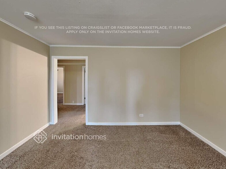 Building Photo - 9243 S 49th Ct