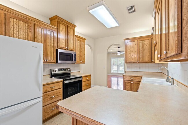 Building Photo - 99 Caisson Trace