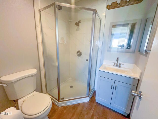 Building Photo - 951 Warwick Ave