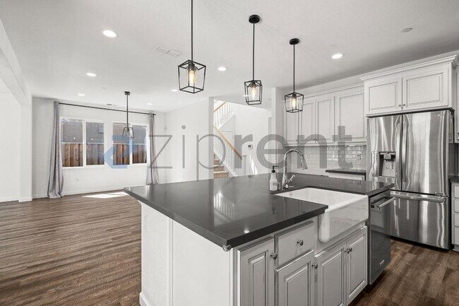 Building Photo - 136 Willowrun Wy