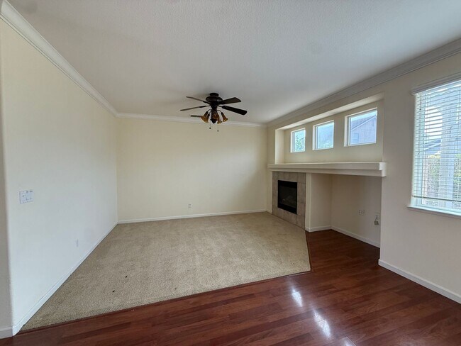 Building Photo - 3 Bed| 2 Bath | 1660 SF | Single Story | Tenant pays $175 monthly for WS&G