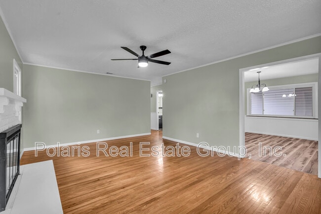 Building Photo - 8105 Allisonville Rd