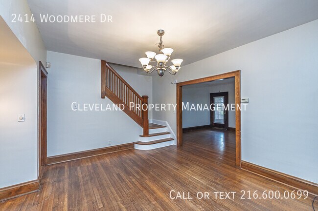Building Photo - 2414 Woodmere Dr