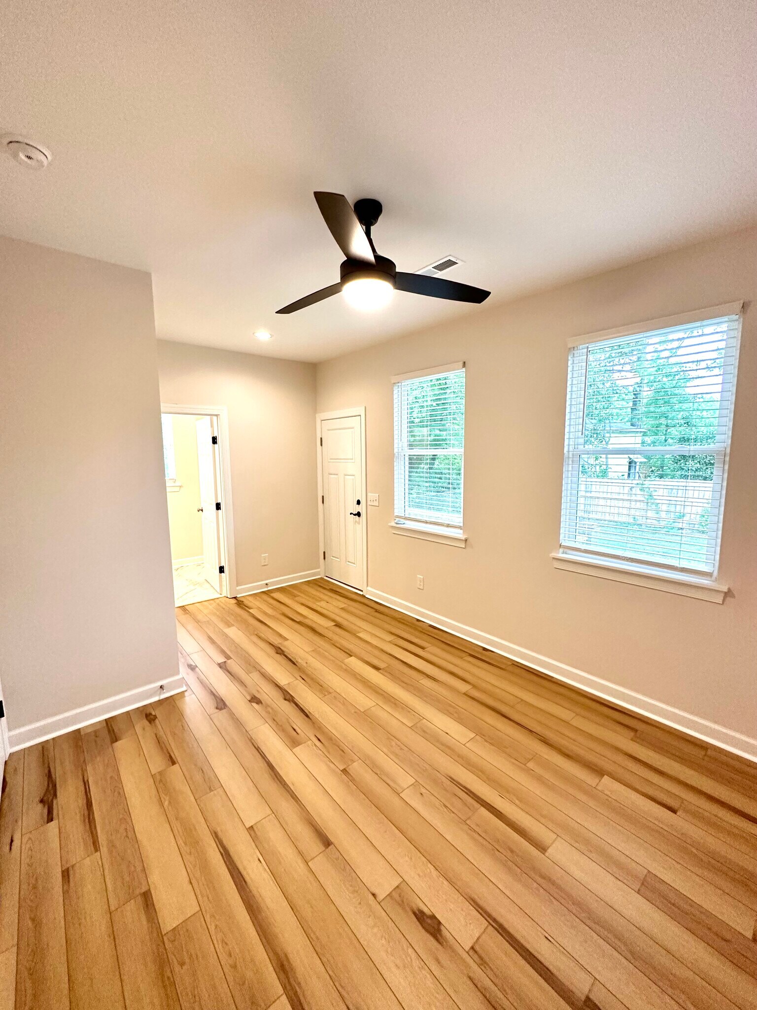 Bedroom 2 - 4119 Peachtree Ave