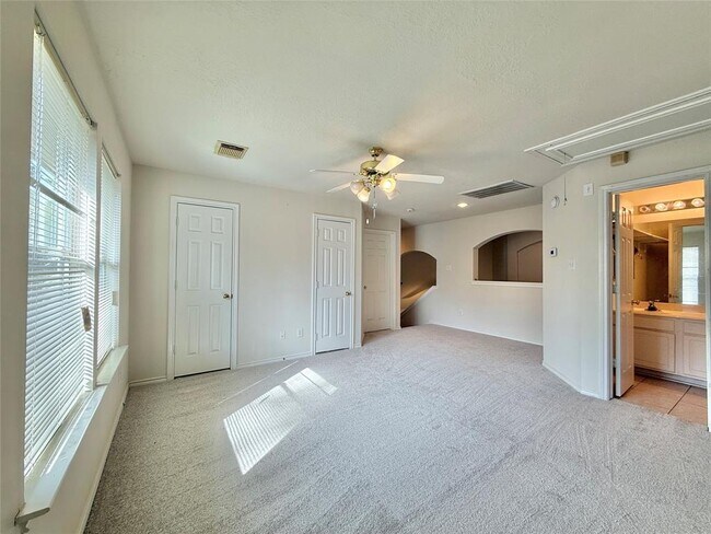 Building Photo - 110 S Merryweather Cir