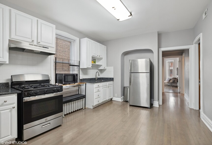 Building Photo - 3115 N Davlin Ct