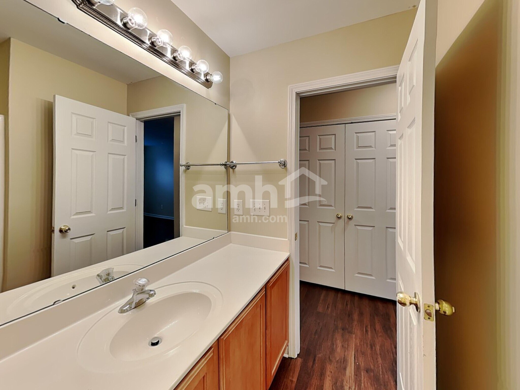 Building Photo - 16109 Long Talon Way