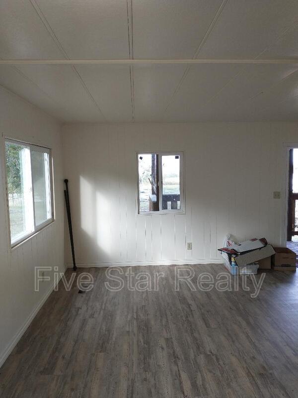 Building Photo - 6414 Marysville Rd