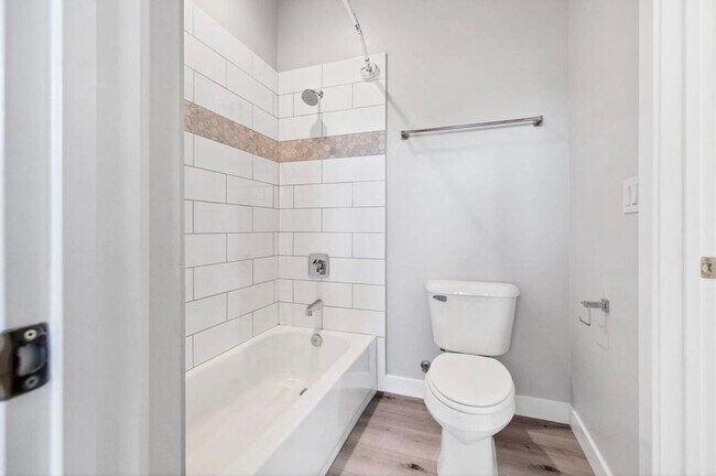 Building Photo - 2579 S Wilson Dr