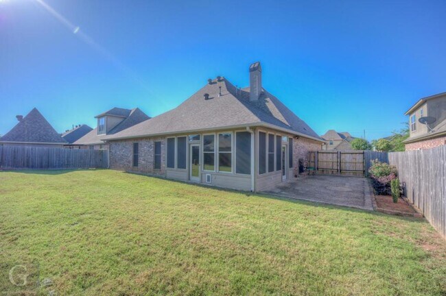 Building Photo - 433 Tupelo Dr