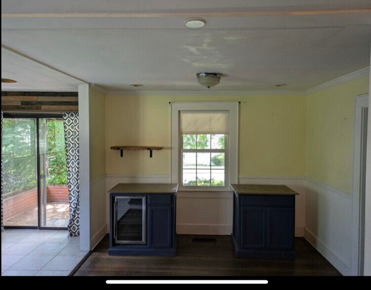 Building Photo - 1277 11th St NW