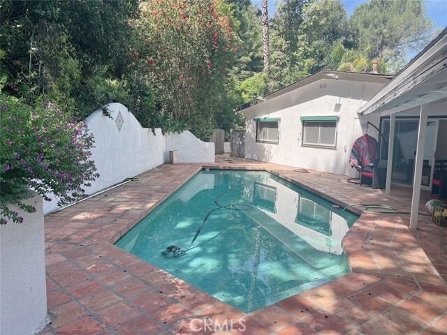 Building Photo - 9466 Hidden Valley Pl