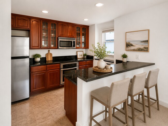 Building Photo - New paint & carpet! 2 bedroom, 2 bath top floor condo in La Jolla!