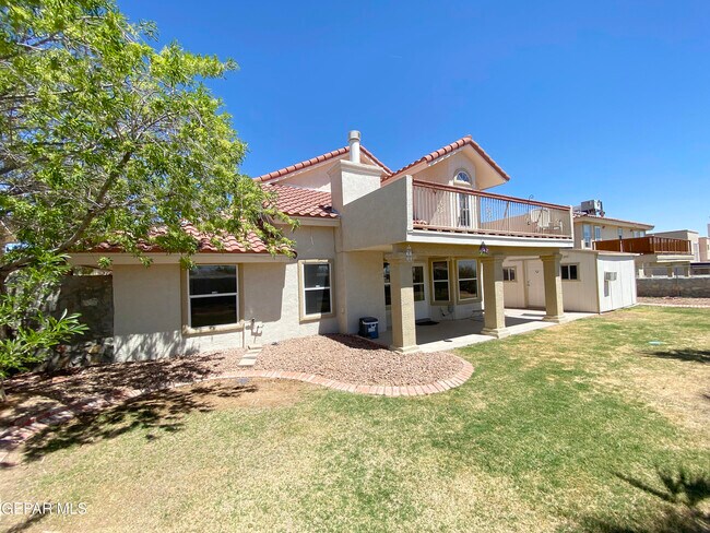 Building Photo - 4320 Loma Del Norte Dr