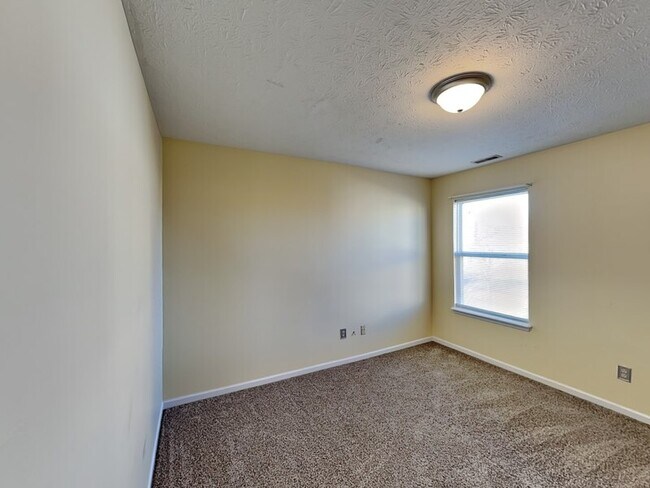 Building Photo - 11324 Water Birch Dr