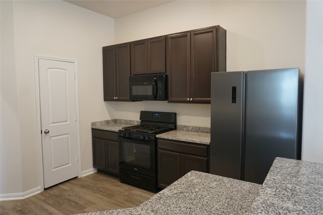 Building Photo - 14125 Harlequin Dr