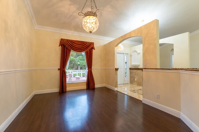 Building Photo - 2853 SE Melaleuca Blvd