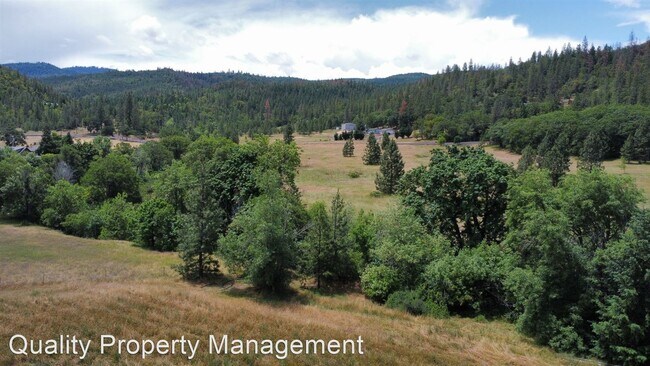 Building Photo - 3 br, 2 bath House - 7909 E Antelope Road