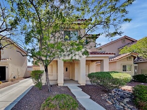 Building Photo - 8845 Red Fox Dr
