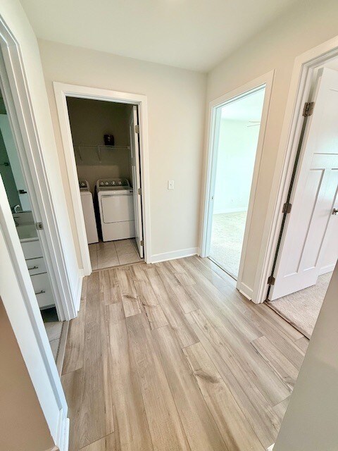 Building Photo - 208 Clearwood Dr