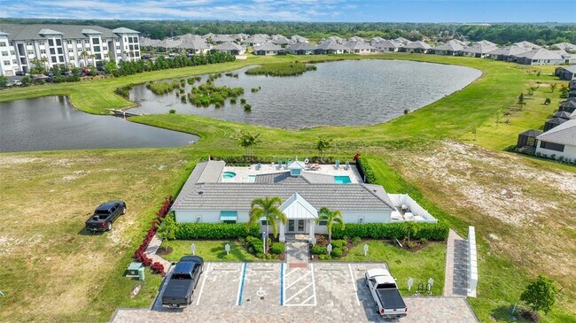 Building Photo - 133 Van Gogh Cove