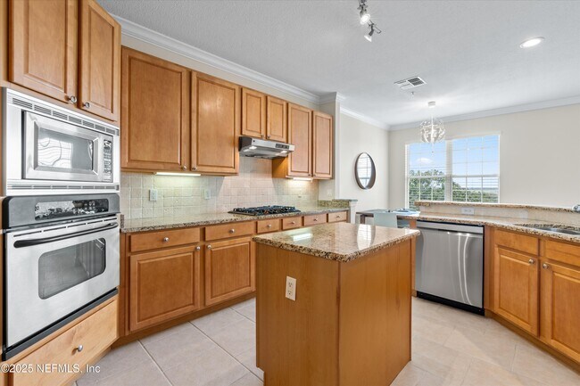 Building Photo - 201 S Ocean Grande Dr