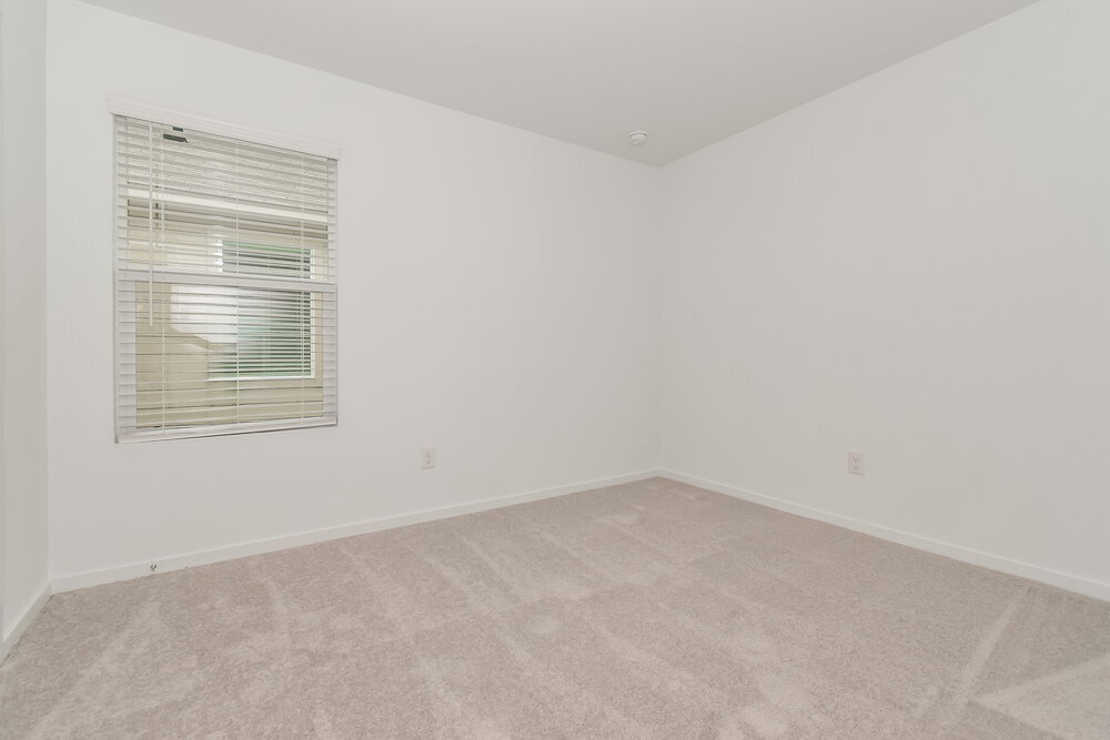 Building Photo - 924 Calley Pear Trl