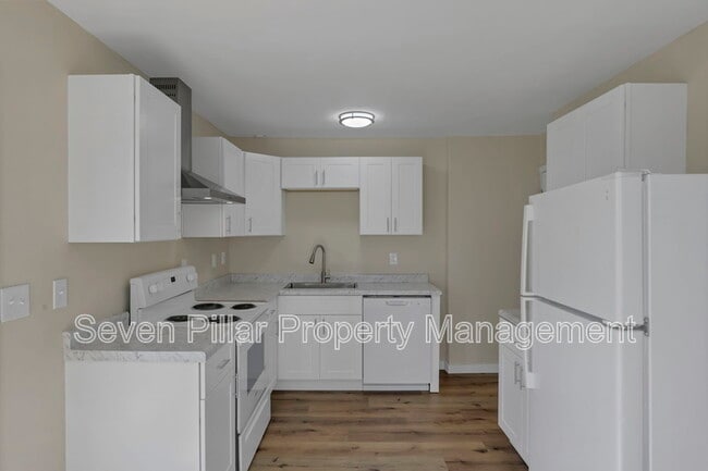 Building Photo - 406 Beechtree Rd