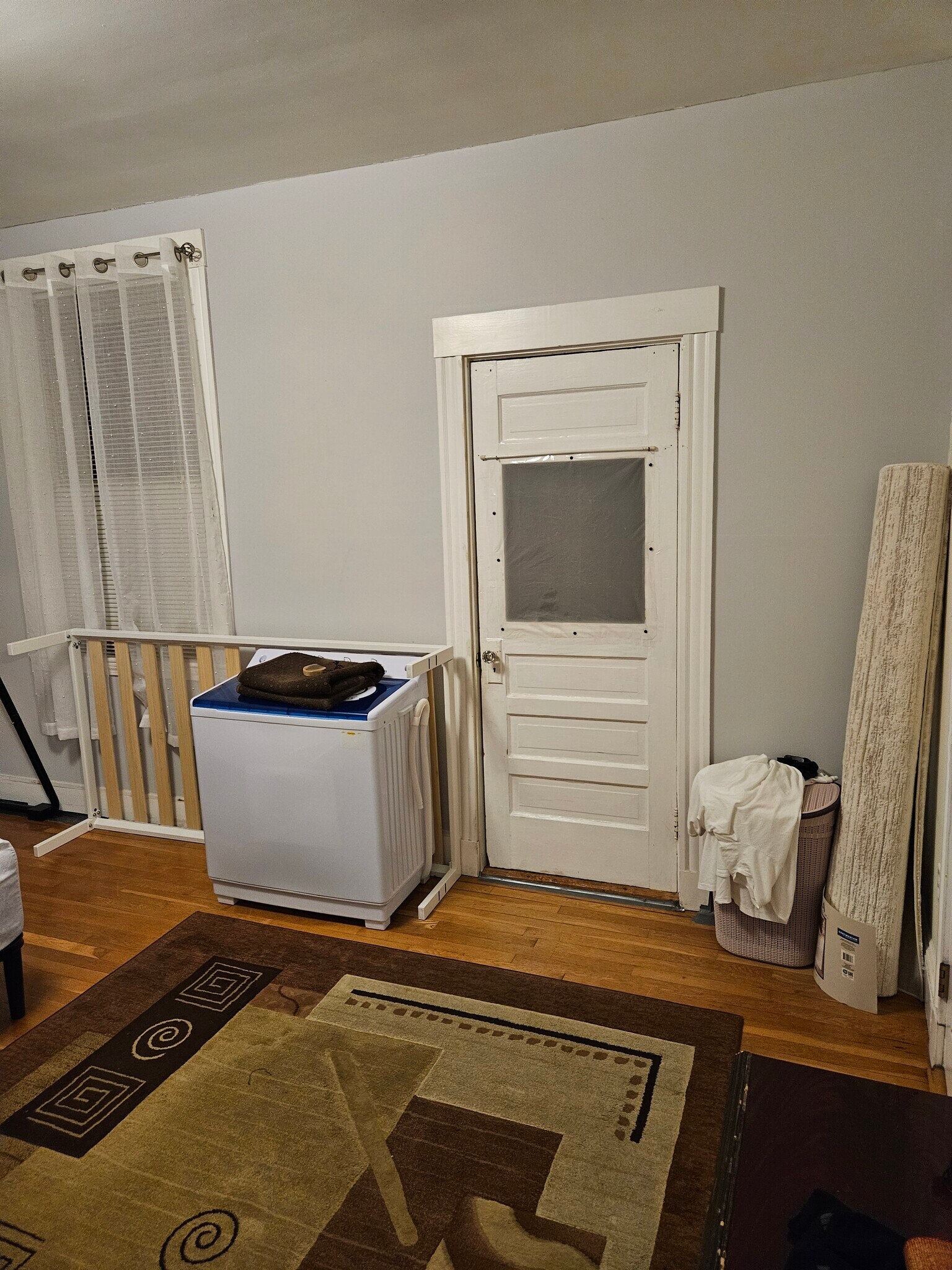 Building Photo - 4354 Washington St