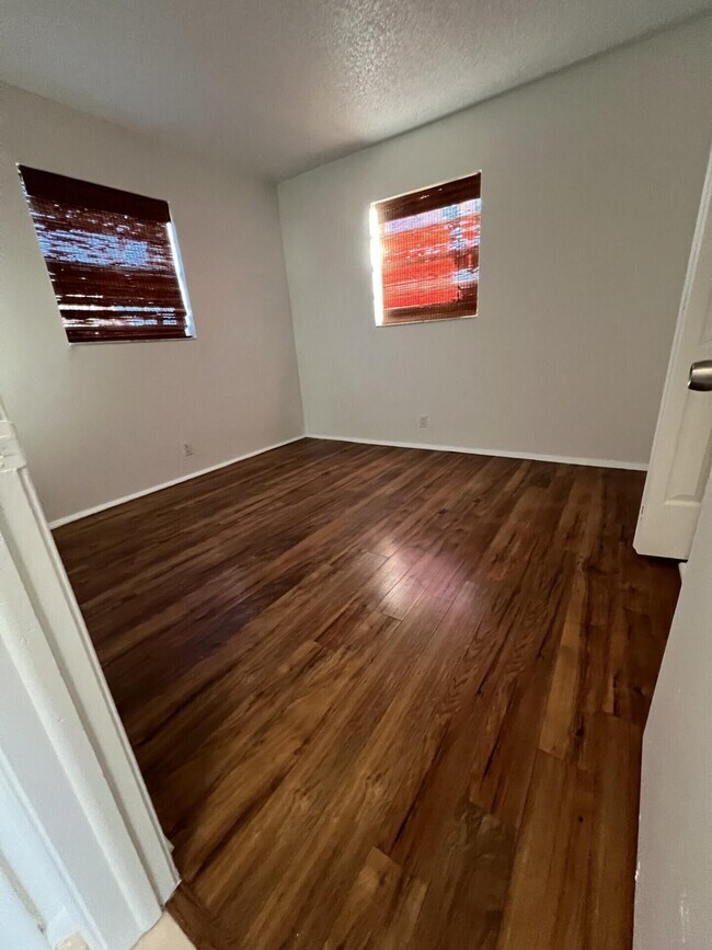 Building Photo - 2845 Duke Ln