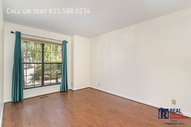 Building Photo - 123 Villa View Ct