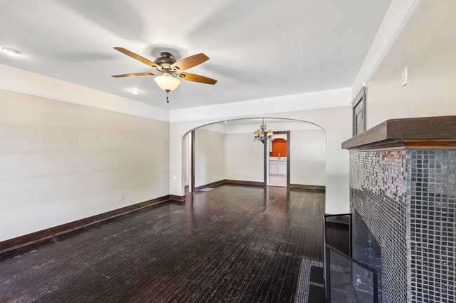 Building Photo - 133 N Tassajara Dr
