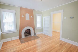 Building Photo - 317 N Santa Rita Ave