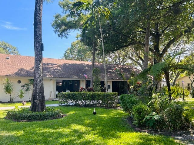 Building Photo - 3054 S Oakland Forest Dr