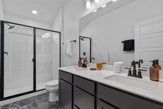 Building Photo - 6408 Wagon Spring St