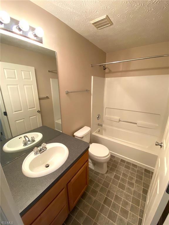 Building Photo - 311 Bucknell Ct