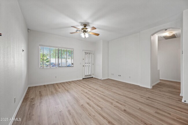 Building Photo - 3737 N 141st Dr
