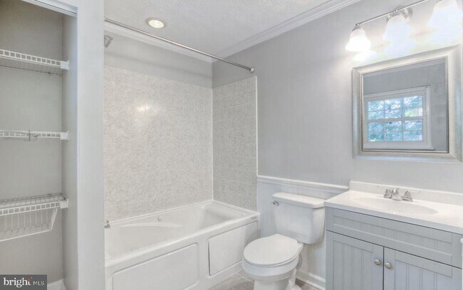 Building Photo - 53 Bryant Blvd