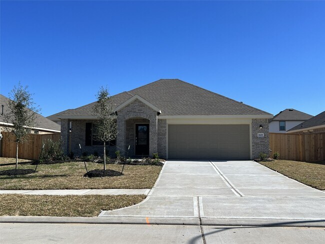 Building Photo - 3619 River Sand Rd