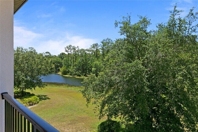 Building Photo - 20317 Chestnut Grove Dr
