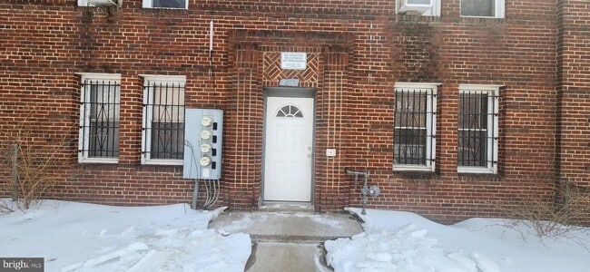 Building Photo - 2017 I St NE