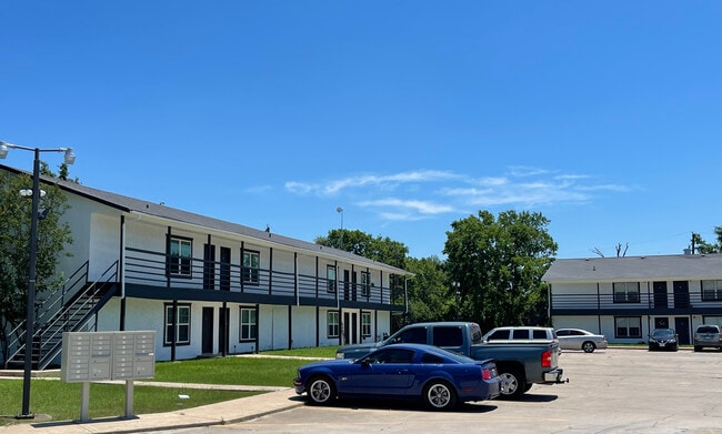 Building Photo - MB East Medow Apartments