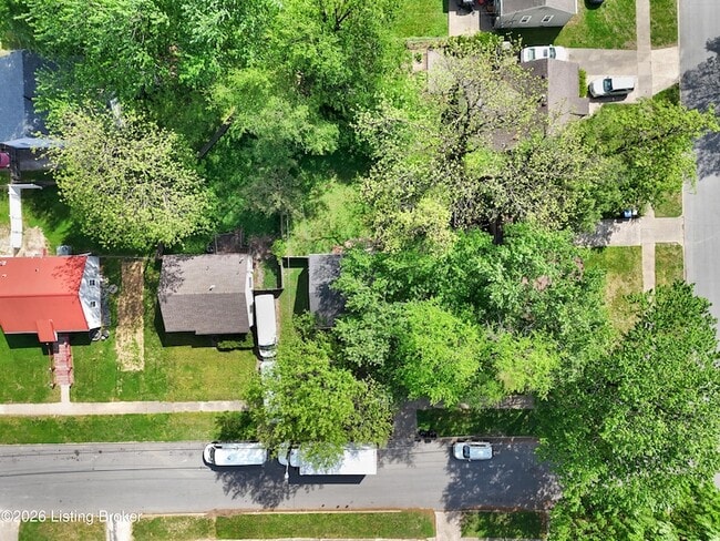 Building Photo - 1927 S 28th St