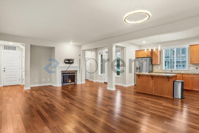 Building Photo - 18232-18236 36 Ave SE