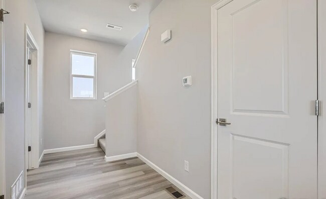 Building Photo - 2135 Arborwood Ln