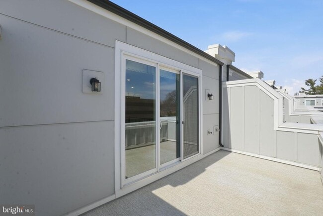 Building Photo - 3599 Aster St