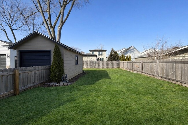 Building Photo - 1259 Humphrey Ave